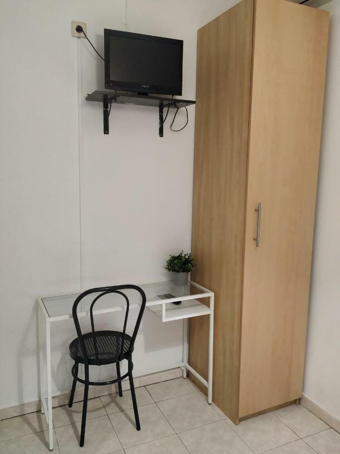 Hostal Abitum Madrid Exteriér fotografie