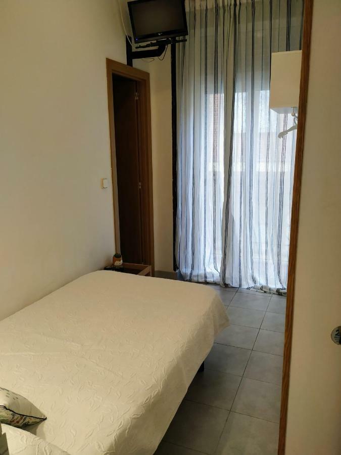 Hostal Abitum Madrid Exteriér fotografie